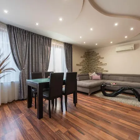 Aventurine Варна